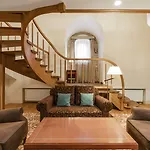 Grand Vilnius, Curio Collection By Hilton