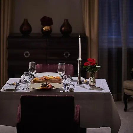 Grand Vilnius, Curio Collection By Hilton 5* VNO