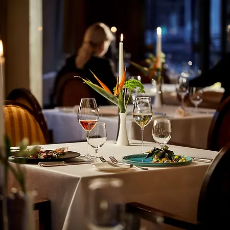 Grand Vilnius, Curio Collection By Hilton Hotel 5*