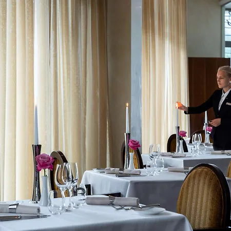 Grand Vilnius, Curio Collection By Hilton Hotel 5*
