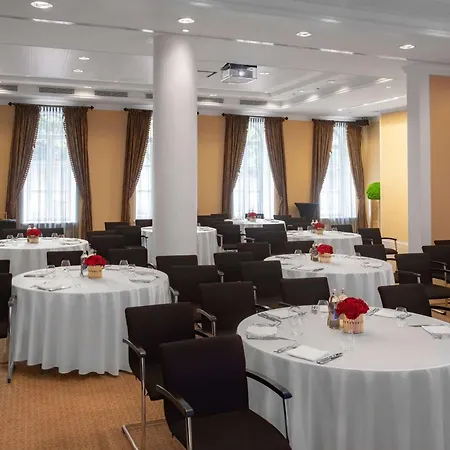 Grand Vilnius, Curio Collection By Hilton VNO