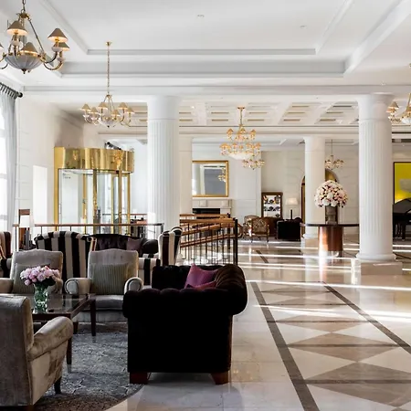 Hotel Grand Vilnius, Curio Collection By Hilton 5*