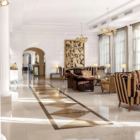 Szálloda Grand Vilnius, Curio Collection By Hilton 5*
