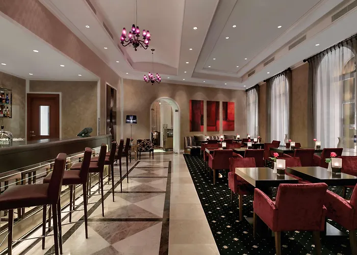 Grand Vilnius, Curio Collection By Hilton Hotell Vilnius