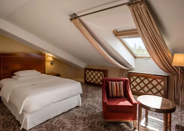 酒店 Grand Vilnius, Curio Collection By Hilton