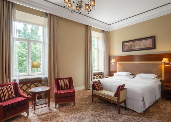 Hotell Grand Vilnius, Curio Collection By Hilton 5*