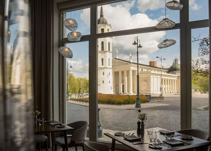 Grand Vilnius, Curio Collection By Hilton 5* 维尔纽斯