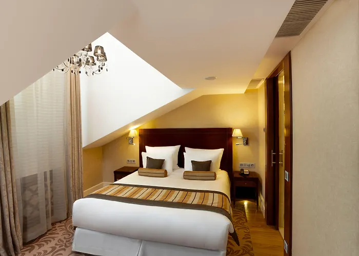 Grand Vilnius, Curio Collection By Hilton