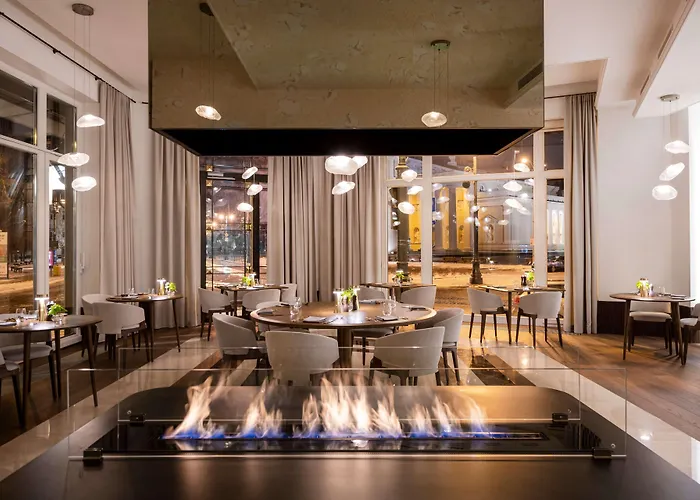 Grand Vilnius, Curio Collection By Hilton 酒店