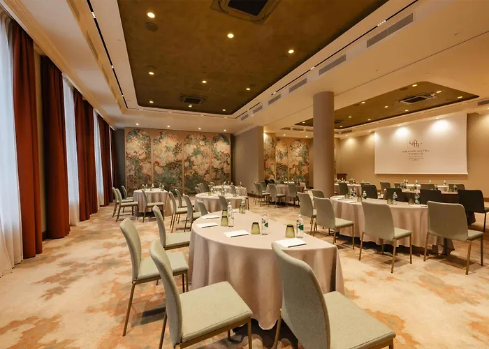 Grand Vilnius, Curio Collection By Hilton 酒店 5*