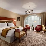 Grand Vilnius, Curio Collection By Hilton 5* Vilnius
