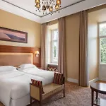Grand Vilnius, Curio Collection By Hilton Hotel Vilnius