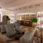 Grand Vilnius, Curio Collection By Hilton Hotel Vilnius