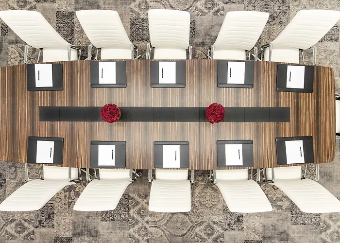 Hotel Grand Vilnius, Curio Collection By Hilton