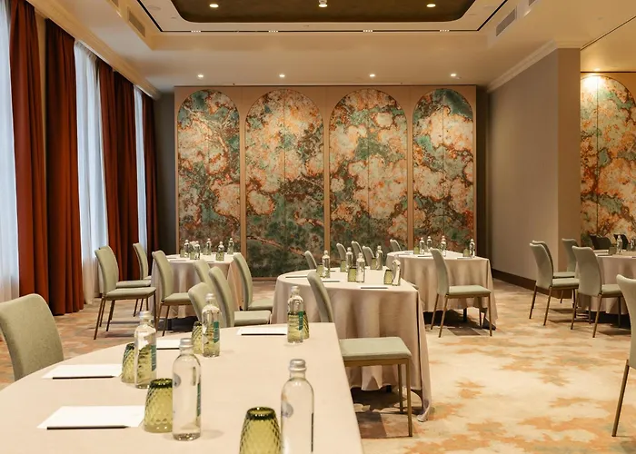 Grand Vilnius, Curio Collection By Hilton