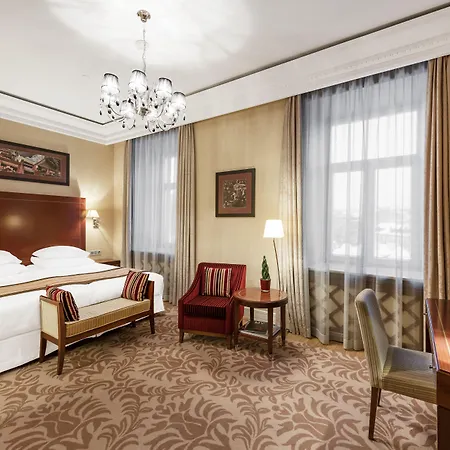 Grand Vilnius, Curio Collection By Hilton 5* Vilna