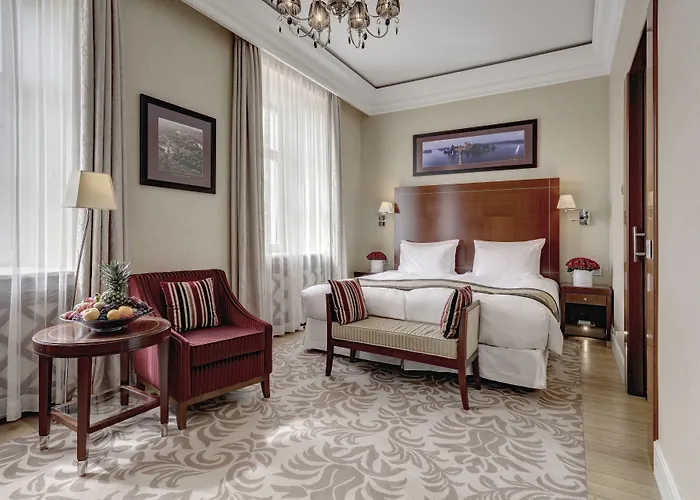 Grand Vilnius, Curio Collection By Hilton Wilno